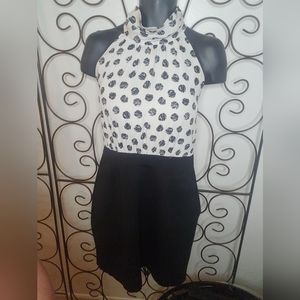 New York & Company Black and White dress 18